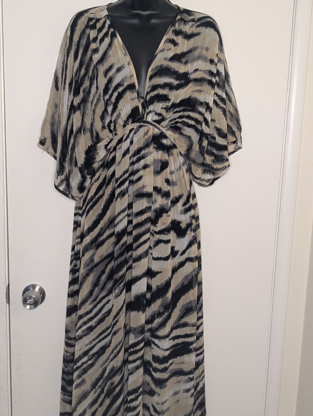 NIKIBIKI Resortwear Boho Abstract Print Chiffon Maxi Dress M